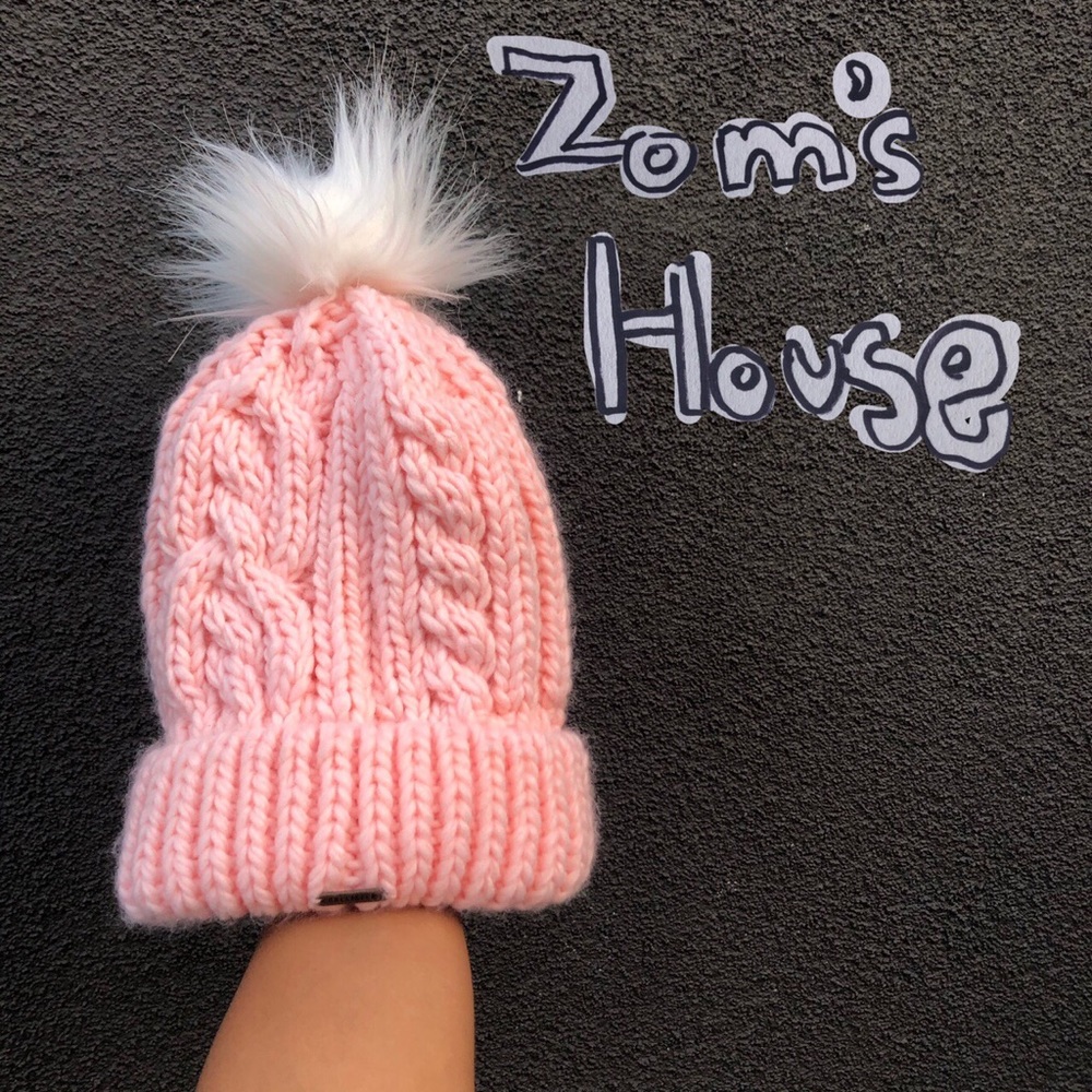 Knitted beanie 👛